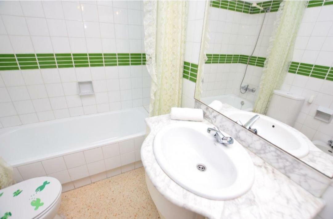 Apartamento Pineda Pineda de Mar Eksteriør bilde